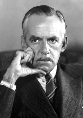 File:Eugene O'Neill 1936.jpg