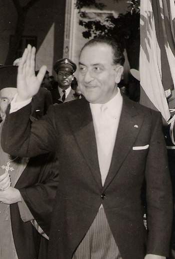 Файл:Fuad Chehab (1961).jpg