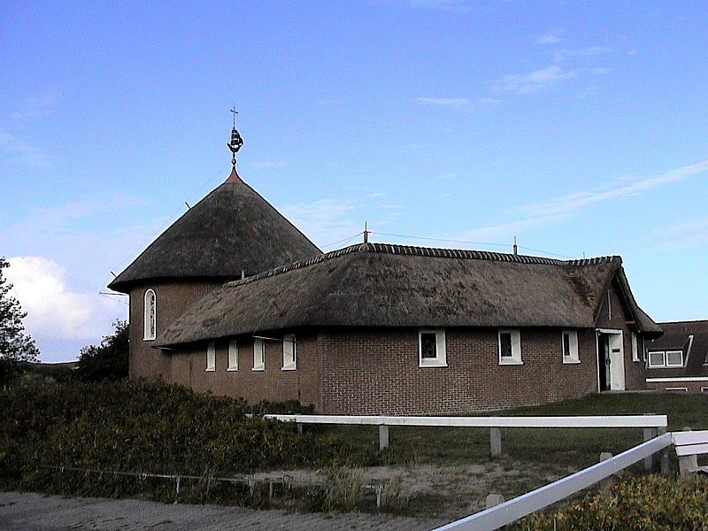 File:Katholische Kirche Baltrum.jpg