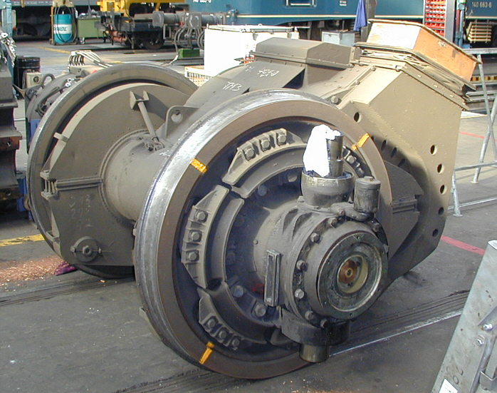 File:Traction motor german-class140.jpg