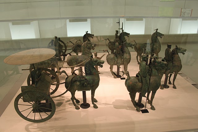 File:Eastern Han Bronze Cavalry and Chariots1.JPG