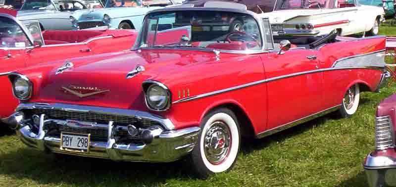 Archivo:1957 Chevrolet Bel Air Convertible PBY298.jpg