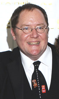 Файл:Annie Awards John Lasseter with Cars tie.jpg