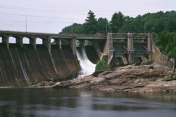 File:Stevenson Dam Lake Zoar.jpg