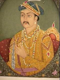 Archivo:Akbar1.jpg