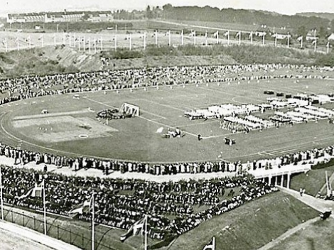 File:Gentofte Stadium inauguration.png