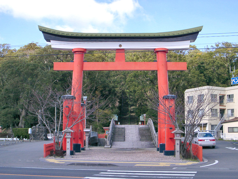 File:Nitta-shrine (satsuma-sendai) approach gate 1.jpg