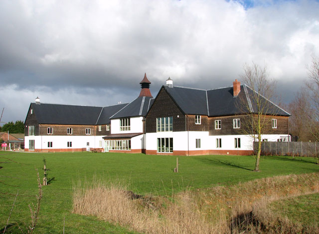 File:St George's Distillery, Roudham (Geograph-1702972-by-Evelyn-Simak).jpg