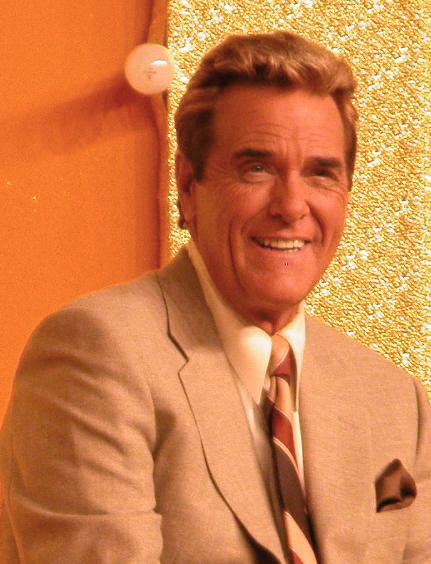 Archivo:Chuck Woolery 2004.jpg