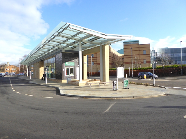 File:Loosing Hill Bus Station (geograph 5286382).jpg