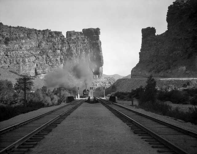 File:D&RGW Castle Gate steam train approaching.jpg