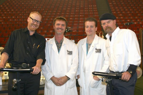 File:Mythbusters2.jpg