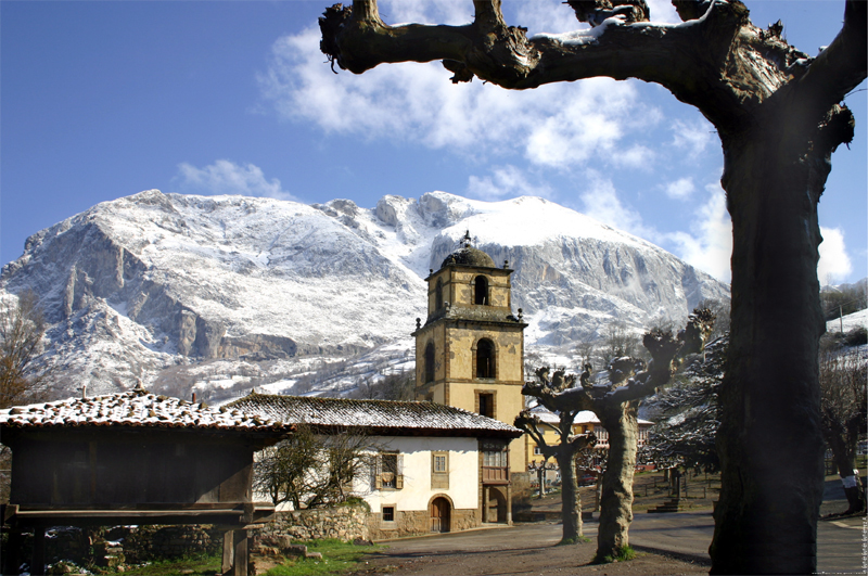 Archivo:San Pedro de Teverga.jpg