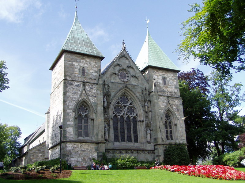 File:Stavanger Domkirke.jpg