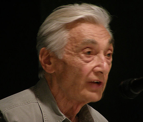 File:Howard Zinn at B-Fest 2009 II.jpg