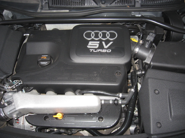 File:Audi TT 8N engine.JPG