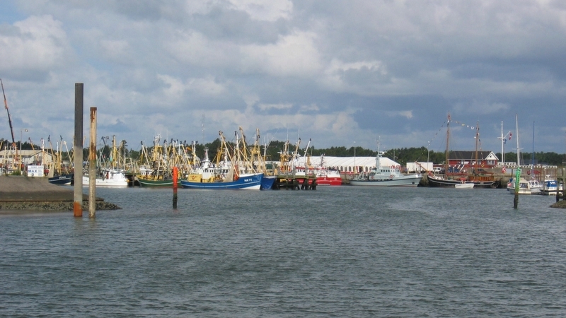 File:Romo island harbour DK.jpg