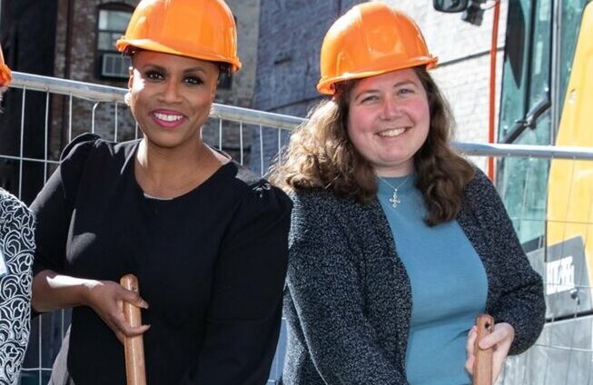 File:Fenway CDC Terrace groundbreaking (Ff20L-pWIAI6rSe) (Pressley and Bok) (b).jpg