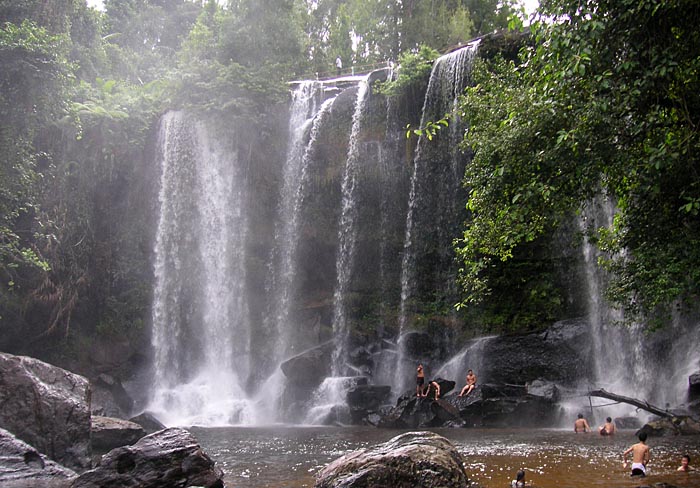 Archivo:Phnom Kulen 0001.jpg