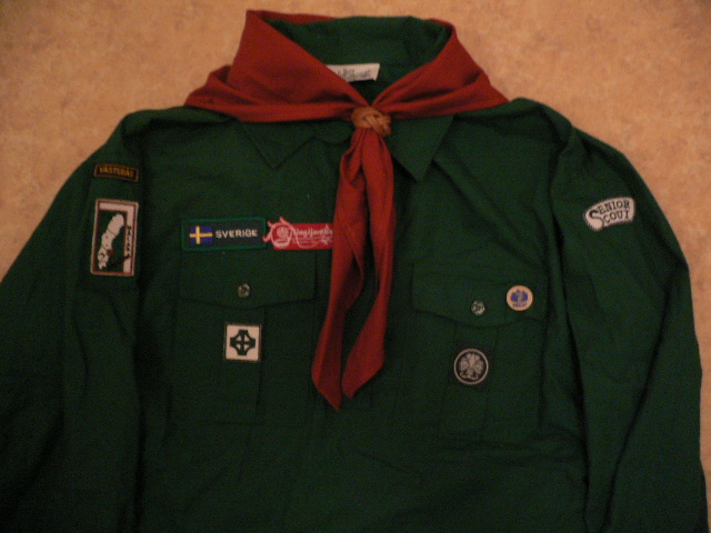 File:Svenska Missionskyrkans Ungdom Scout uniform former.jpg