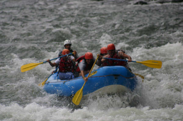 File:Tenosique Rafting.jpg