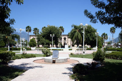 File:Plaza zaragoza allende.jpg