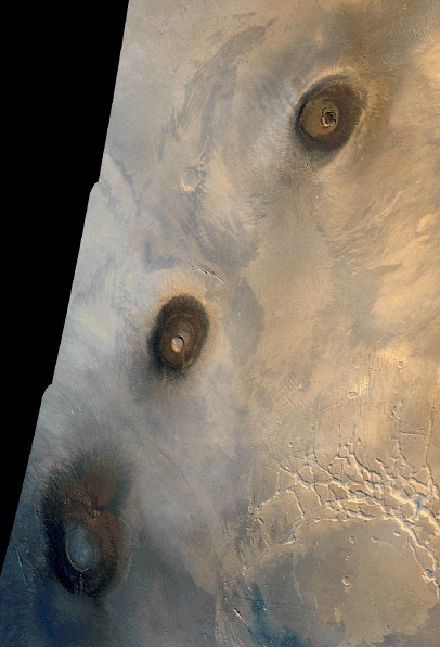 File:Tharsis mons Viking.jpg