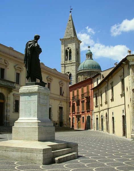 File:Sulmona0001.jpg