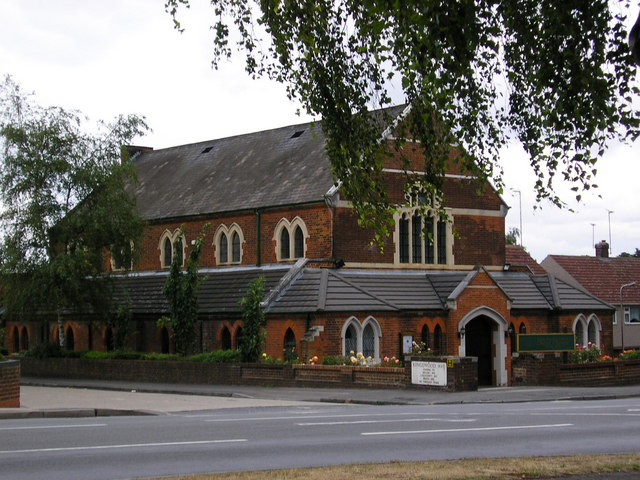 File:Christ Church - geograph.org.uk - 213869.jpg