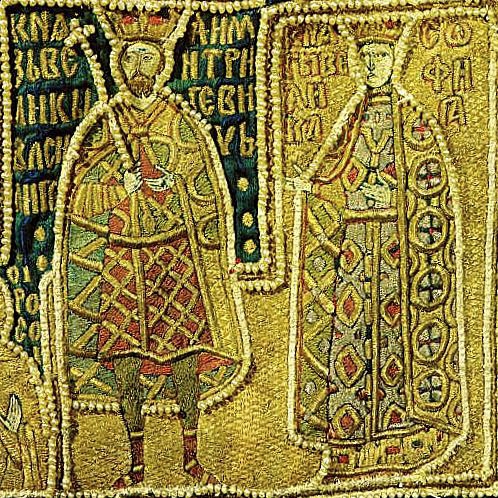 Файл:Vasiliy and Sophia (sakkos of Photius).jpg