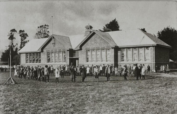 File:Opawa School circa 1920 (cropped).jpg