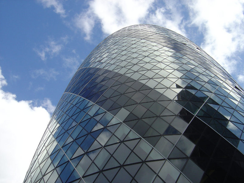 File:Top of 30 St Mary Axe RJL.JPG