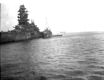 File:USS William J. Pattison (APD-104) alongside Nagato.jpg