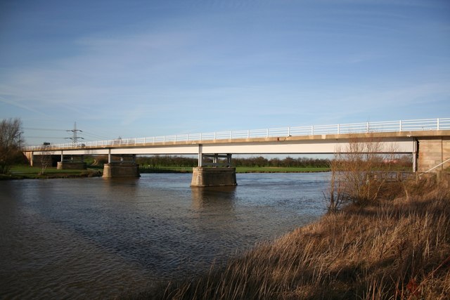 File:Geograph 312987 Dunham Bridge.jpg