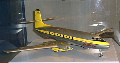 File:Avro Canada C102 Jetliner model.jpg