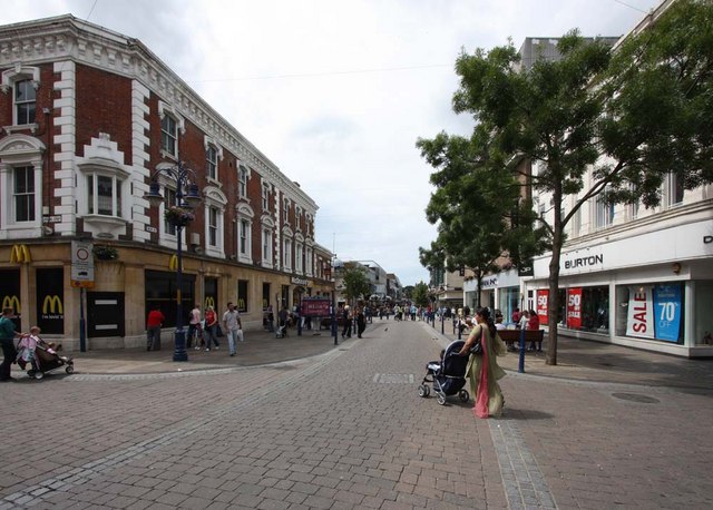 File:Junction New Street & Windmill Street (geograph 1489805).jpg