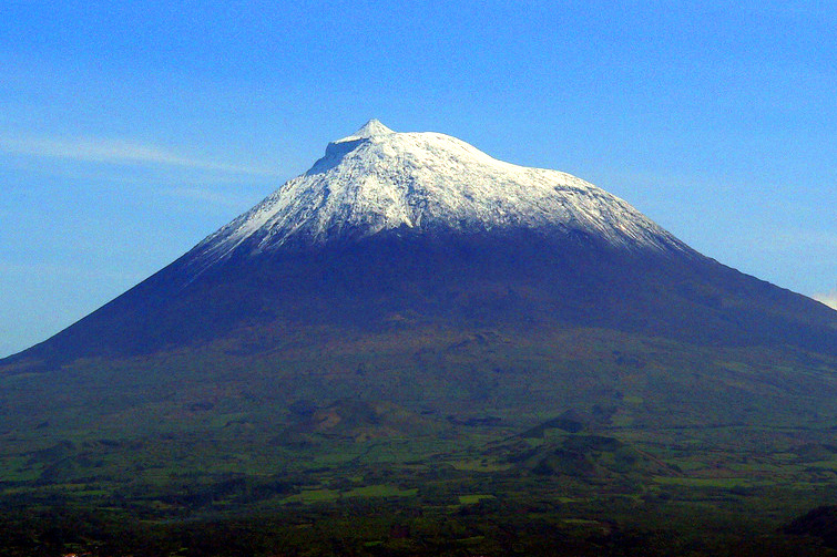 File:Pico-HortaFaial (crop).jpg