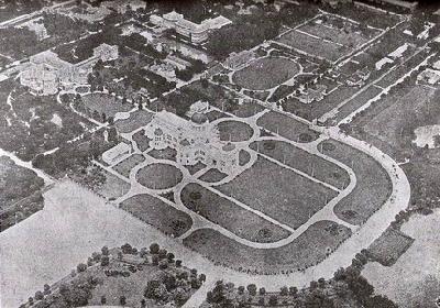 File:Aerial view of Dusit Palace, Bangkok Thailand.jpg