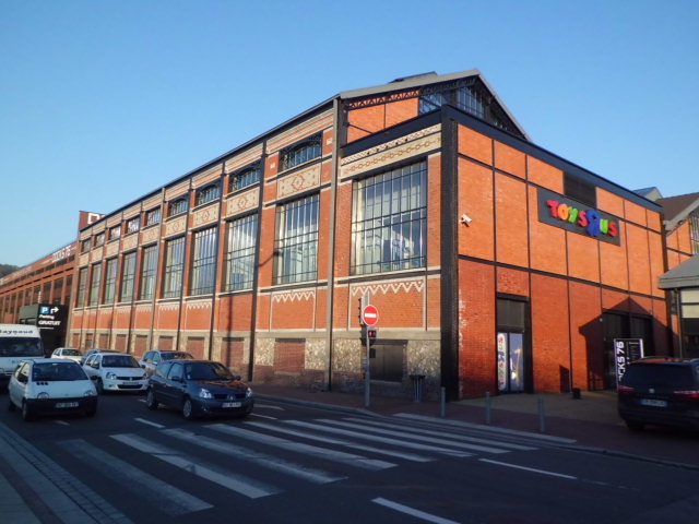 File:Ancienne centrale électrique du port, Rouen.JPG