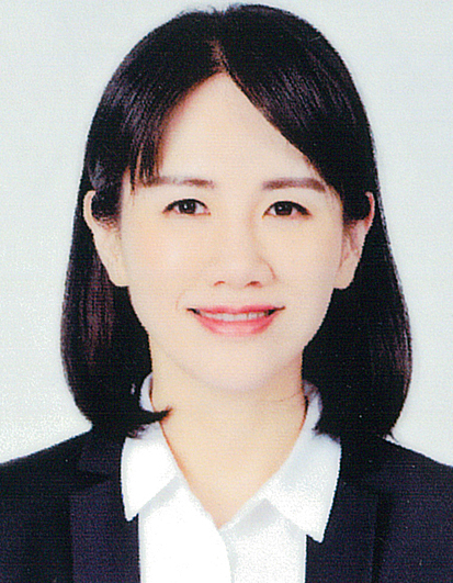 File:彰化第三選區立委候選人謝衣鳳 2.jpg