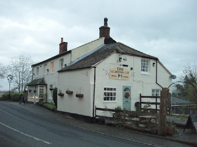 File:The Charlton Cat - geograph.org.uk - 87745.jpg