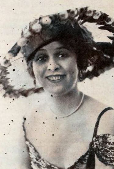 File:Yvonne Pavis - Aug 1919 EH.jpg