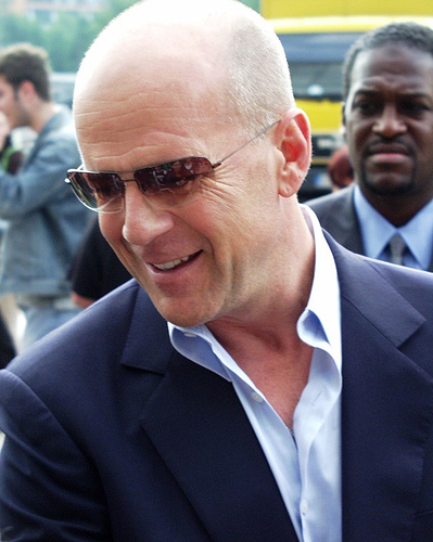 File:Bruce willis cinedom.jpg