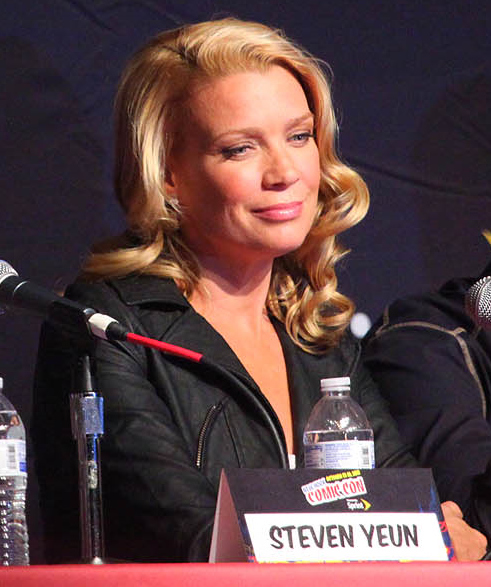 File:Laurie Holden 2011.jpg