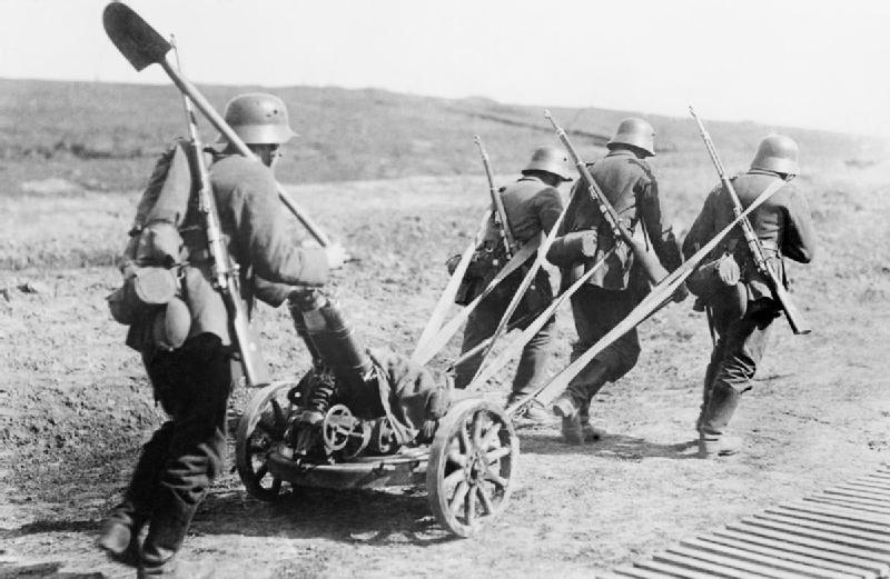 File:German troops towing light minenwerfer 1918 IWM Q 023816.jpg