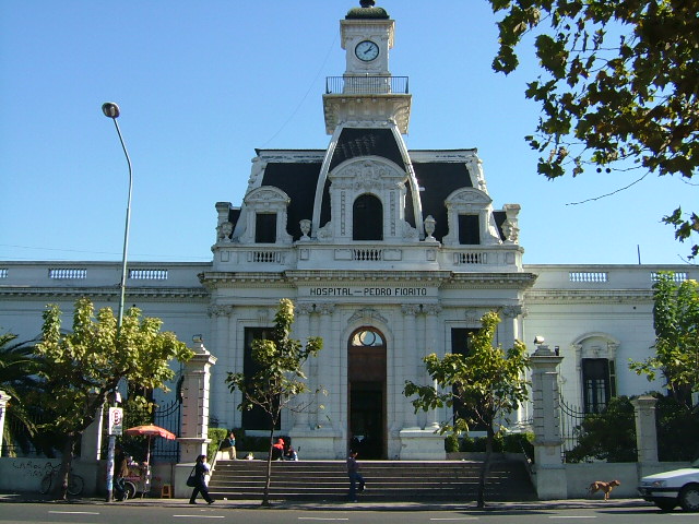 Файл:Hospital Pedro Fiorito Avellaneda.JPG