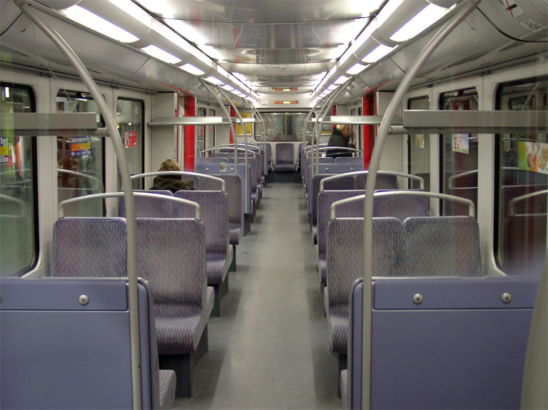 File:S-Bahn-Waggon 01 KMJ.jpg