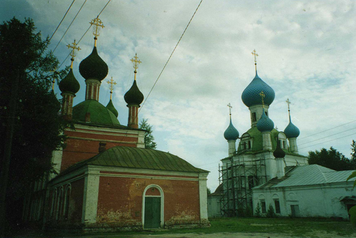 Файл:Sretensky Monastery.jpg