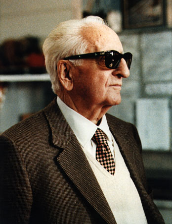 Файл:Enzo-Ferrari.jpg