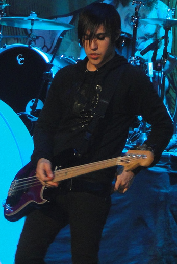 File:Pete Wentz of Fall Out Boy October 2009 (cropped).jpg